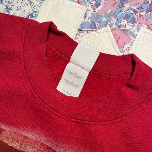 Gildan burgundy Crewneck Sweatshirt with duck print - Picture 5 of 5